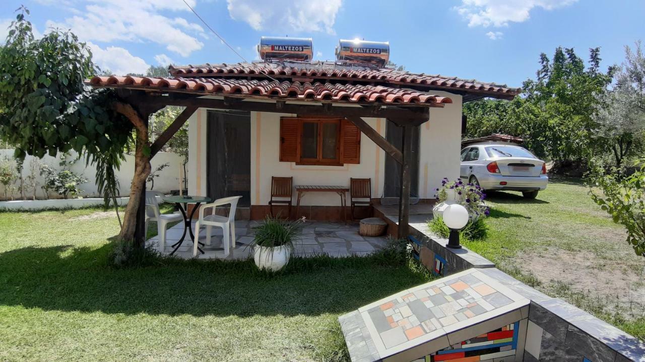 Апартаменти House Anna Houhlia Вурвуру Екстер'єр фото